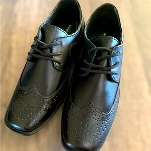 Boys Black Dress Shoes NWOT